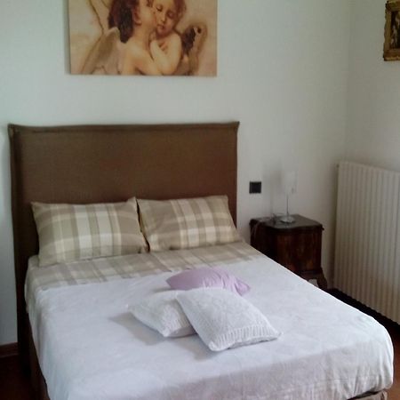 Crespi House Bed & Breakfast ปาราบิอาโก ภายนอก รูปภาพ